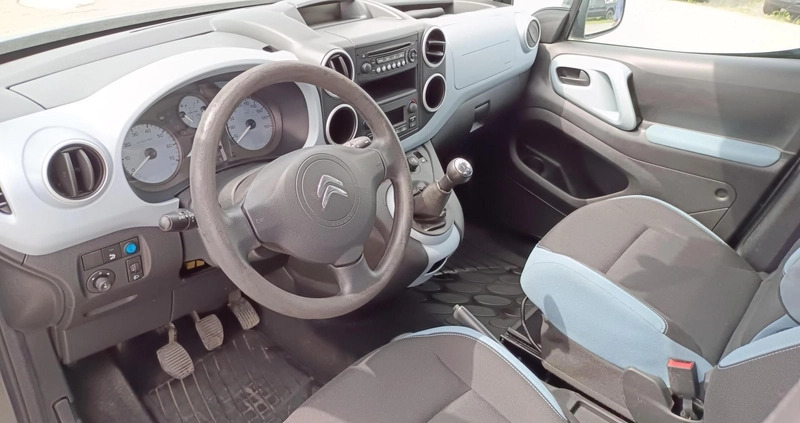 Citroen Berlingo cena 29900 przebieg: 260242, rok produkcji 2014 z Łazy małe 232